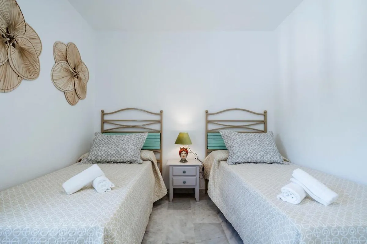 Tropical Chic Apartment In San Pedro Marbella - San Marino III