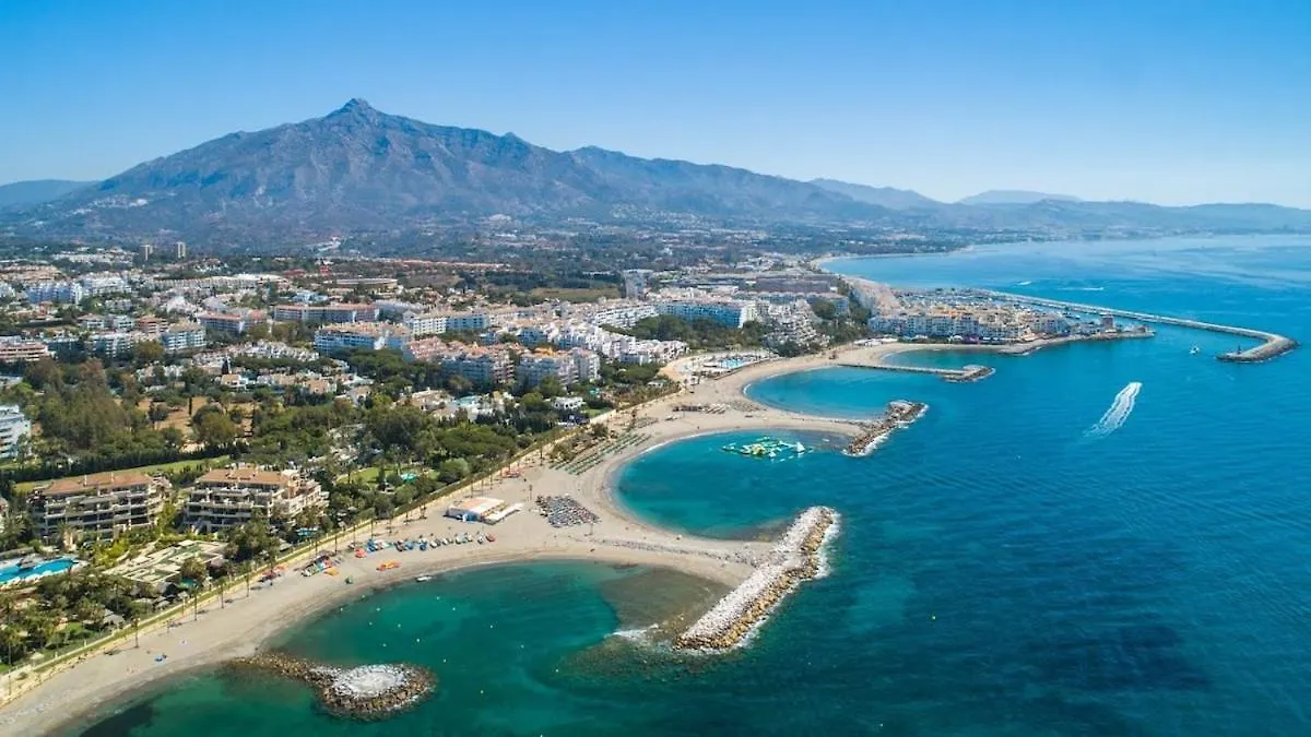 Tropical Chic Apartment In San Pedro Marbella - San Marino III